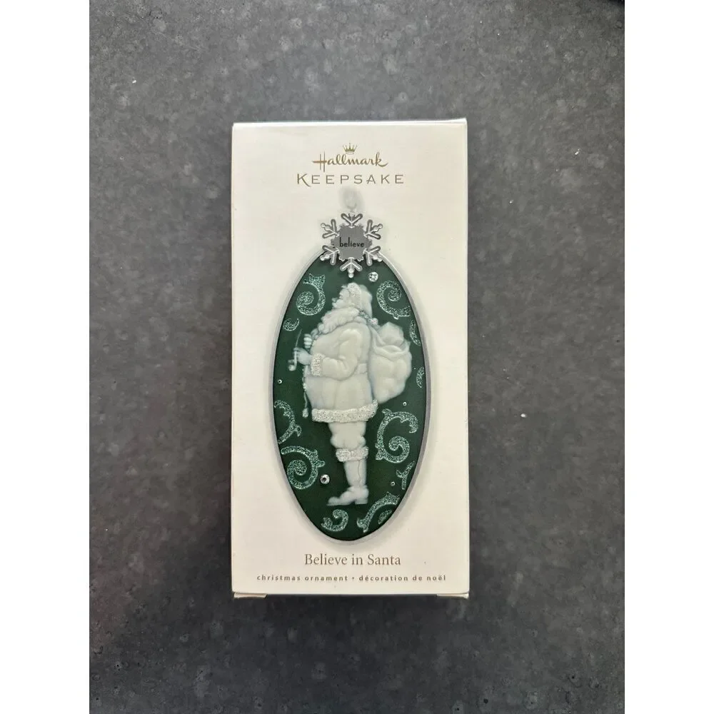 Hallmark keepsake ornament 2010